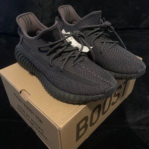 Yeezy Boost 350 V2 - Non-reflective